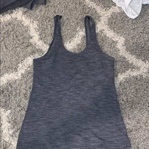 Size 4 lululemon tank top